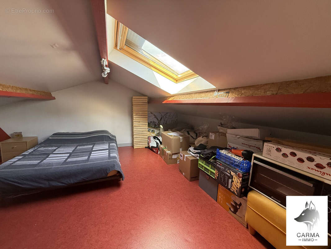 Maison à NUEIL-LES-AUBIERS