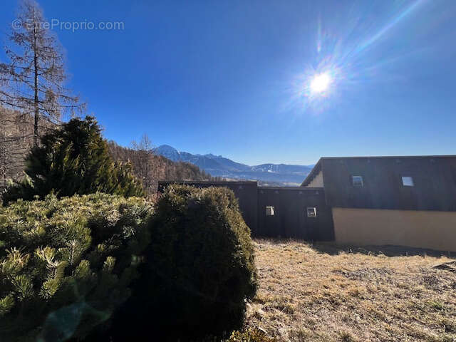 Appartement à SAINT-MICHEL-DE-CHAILLOL