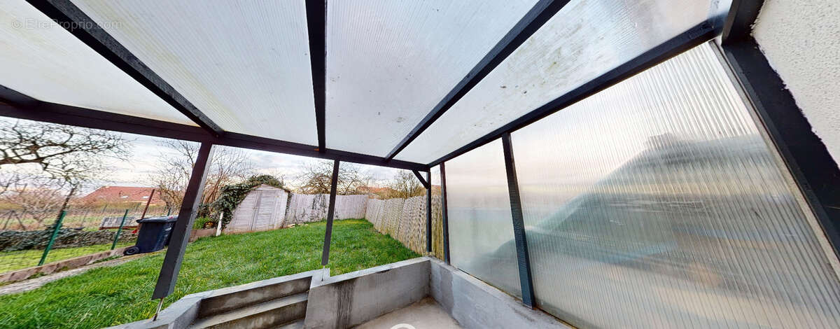 Maison à TANTONVILLE