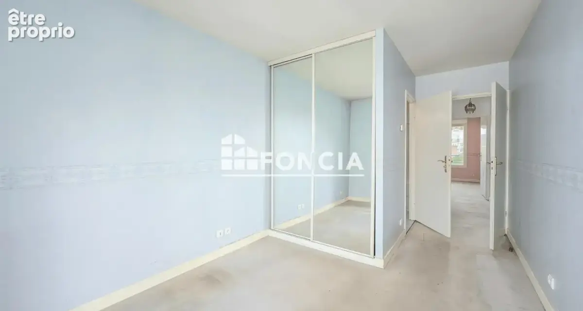 BOURG-LA-REINE – Centre-ville – Appartement familial de standing - photo 13