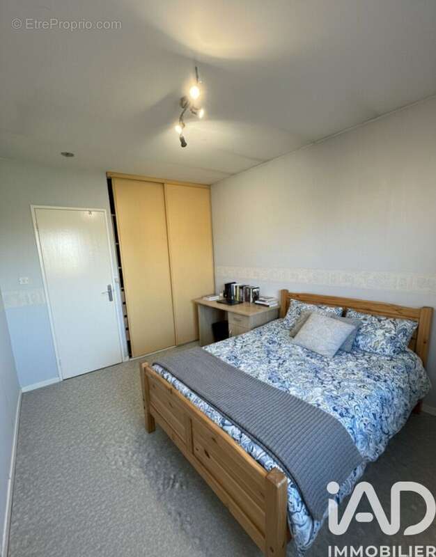 Photo 6 - Maison à VEAUCHE