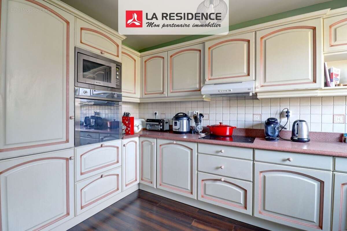 Maison à VERNEUIL-SUR-SEINE