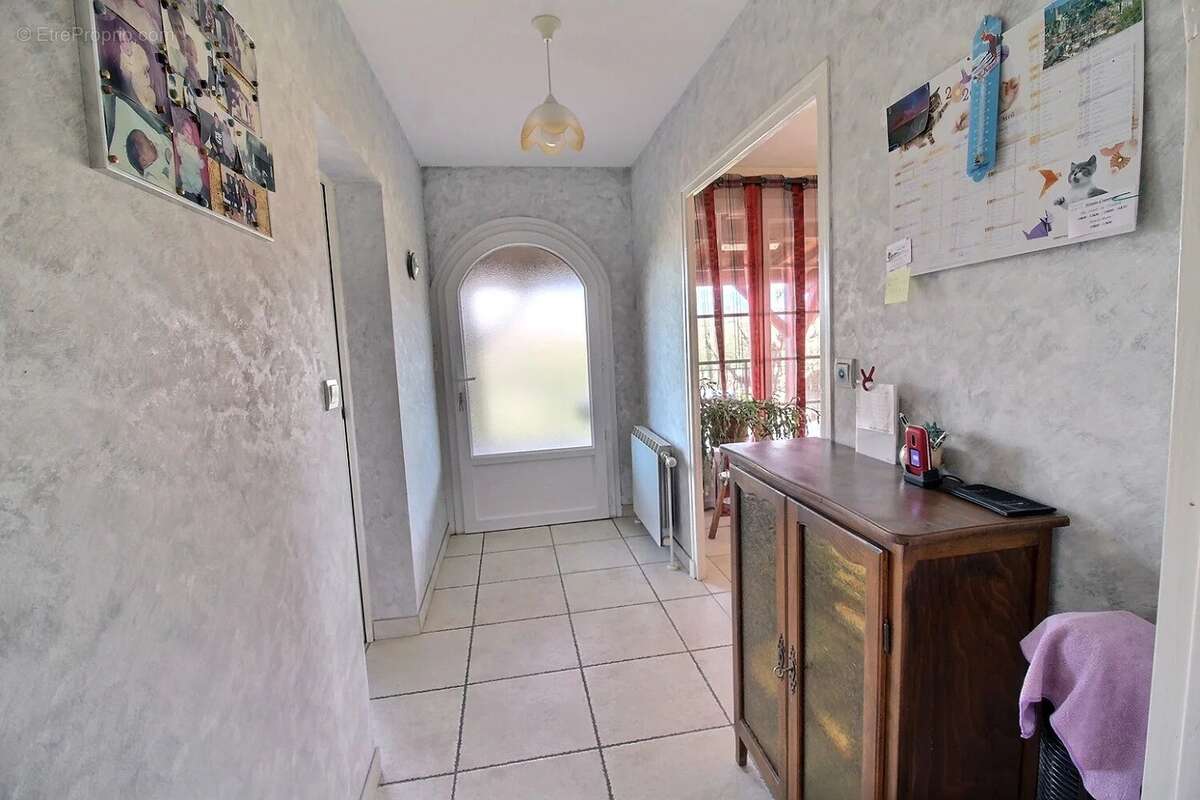 Maison à BOURG-DE-PEAGE