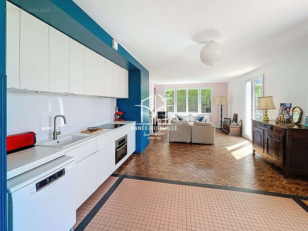 Maison à TROUVILLE-SUR-MER