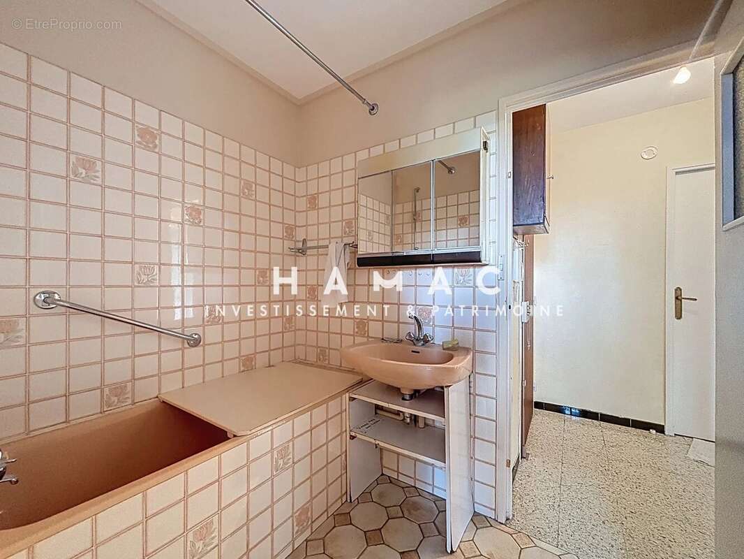 Appartement à SAINTE-FOY-LES-LYON