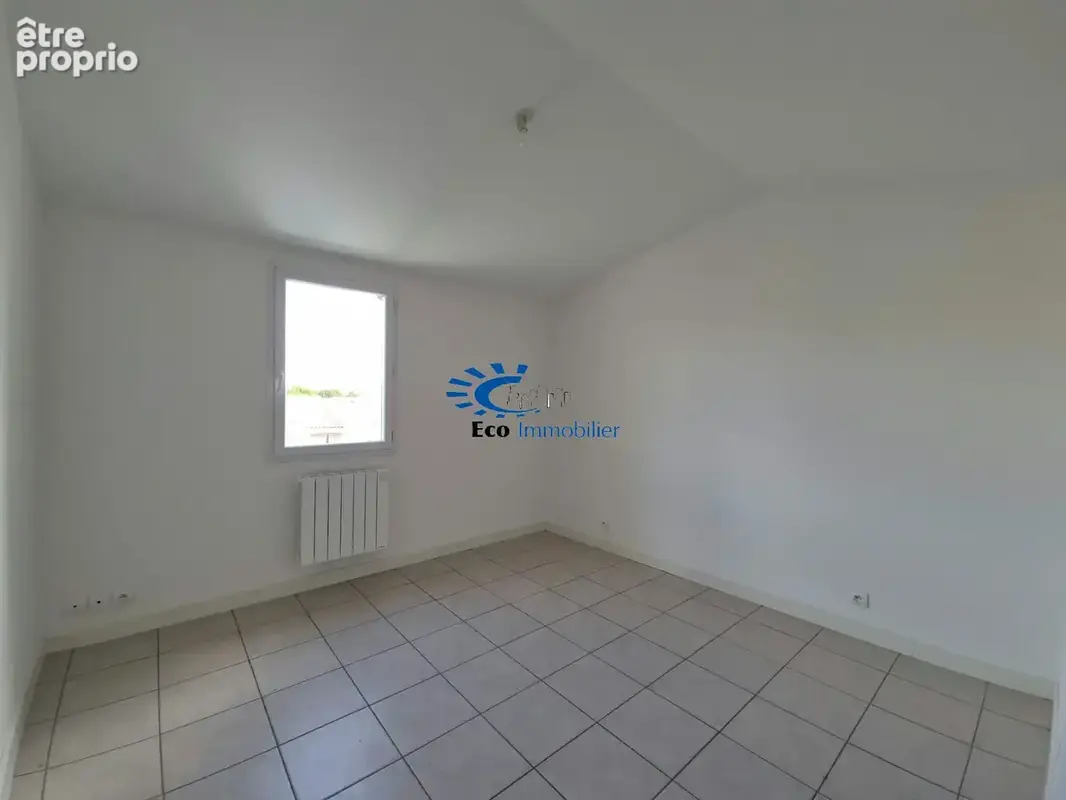 Maison 3 chambres garage jardin parking - photo 12