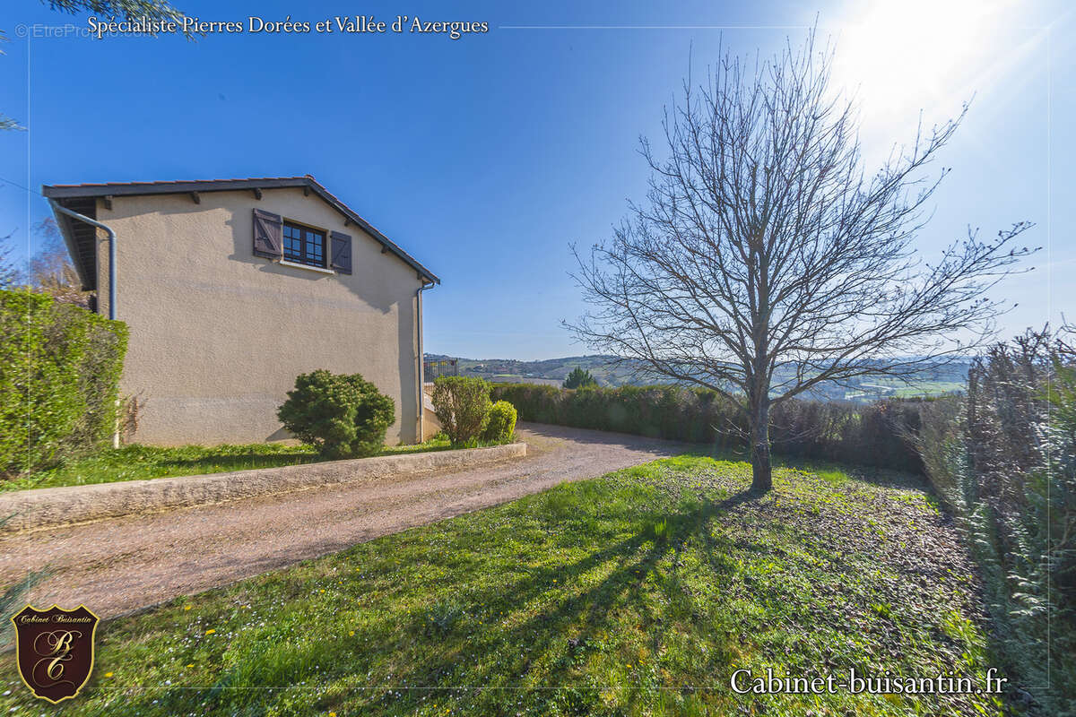 Maison à LE BOIS-D'OINGT