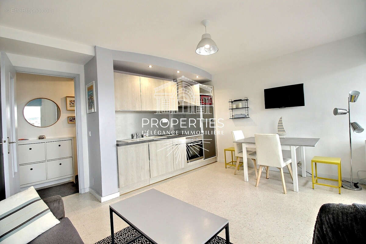Appartement à LE LAVANDOU
