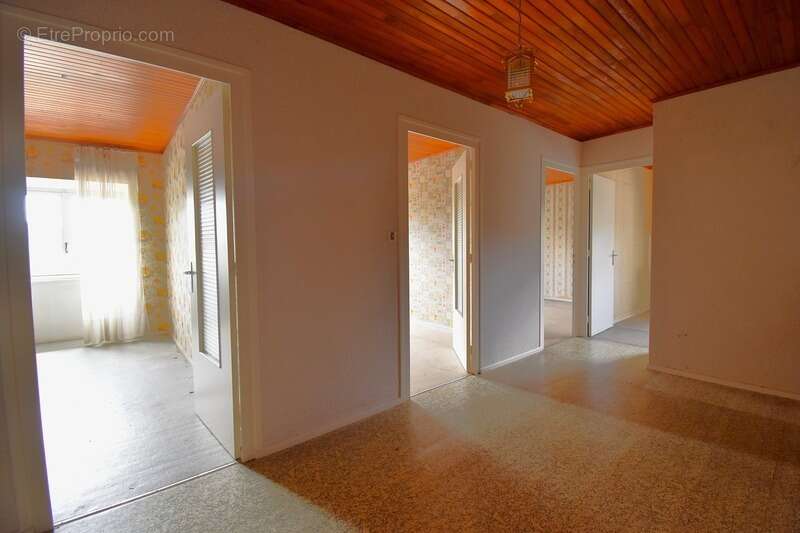 Bâtisse en pierres à TENCE / terrain de 857m² - photo 12