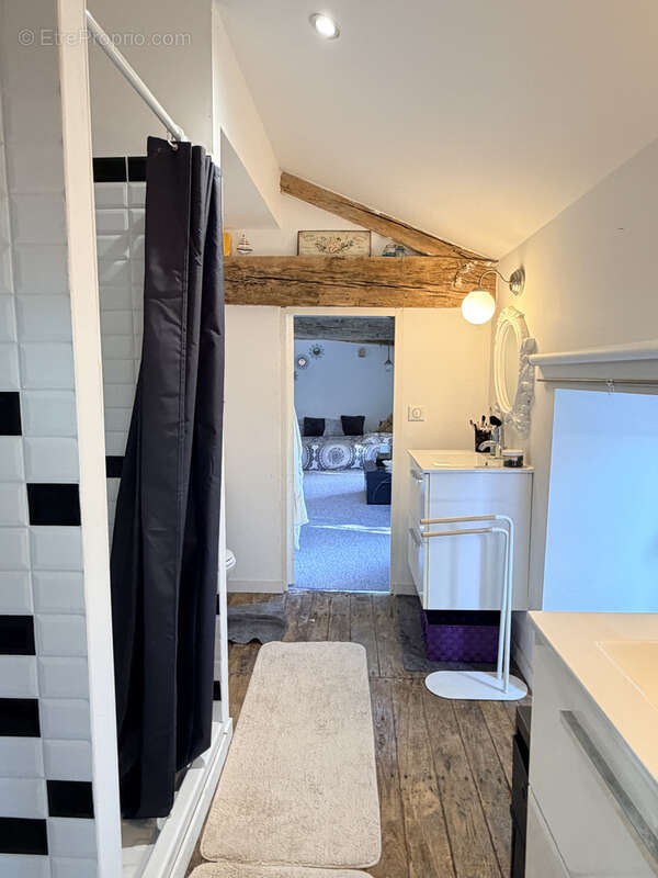 Maison à FOUQUEBRUNE