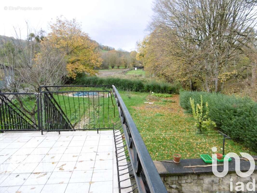 Photo 2 - Maison à COURCHATON