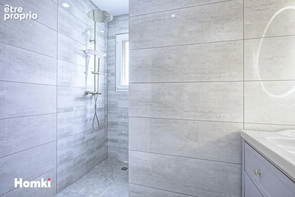 Maison/Villa T5 de 123 m² à Saint-Estève 66240 - photo 4