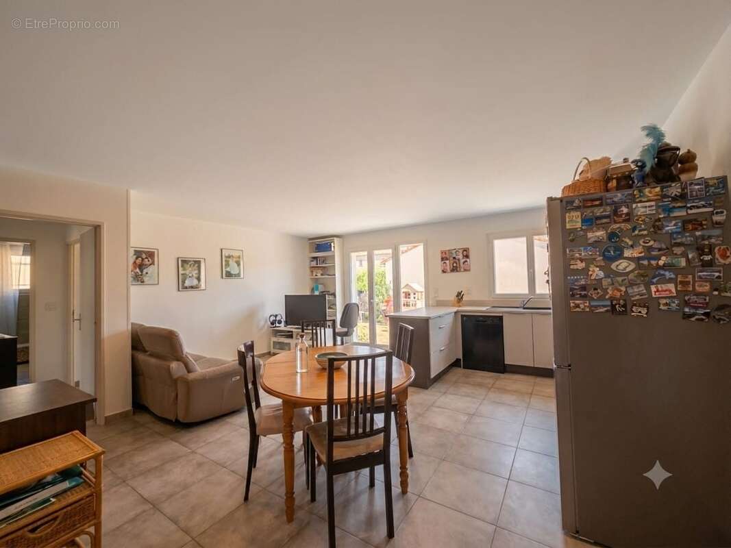 Maison à LAMANON