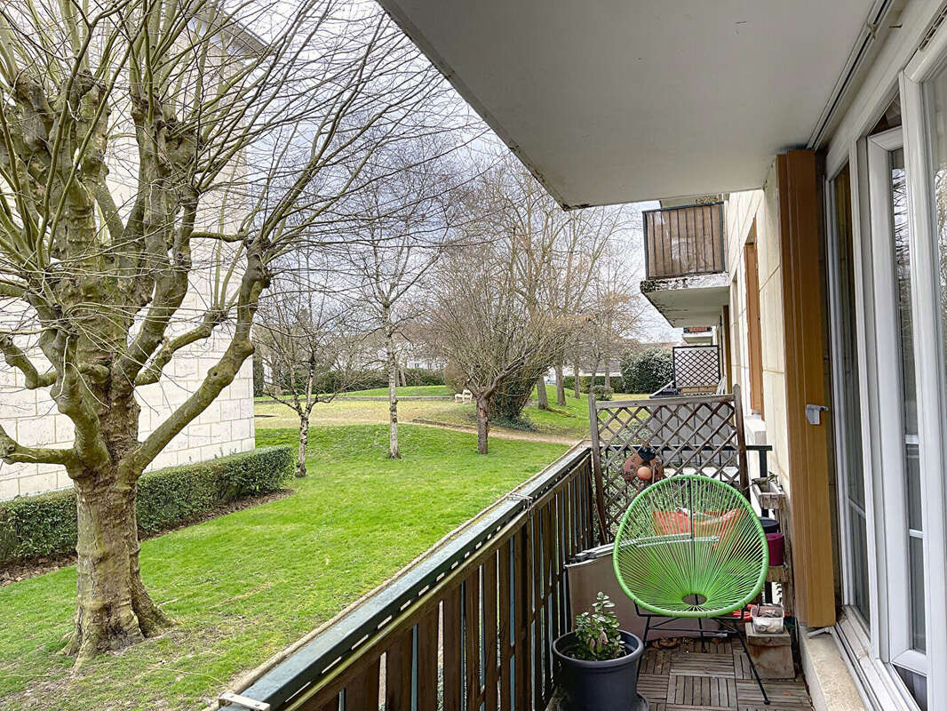 Appartement à NEAUPHLE-LE-CHATEAU