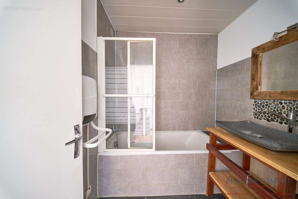 Appartement à LE BEAUSSET