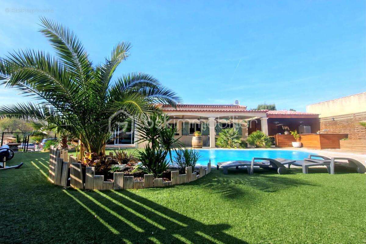 Villa plein  pied avec piscine - photo 2