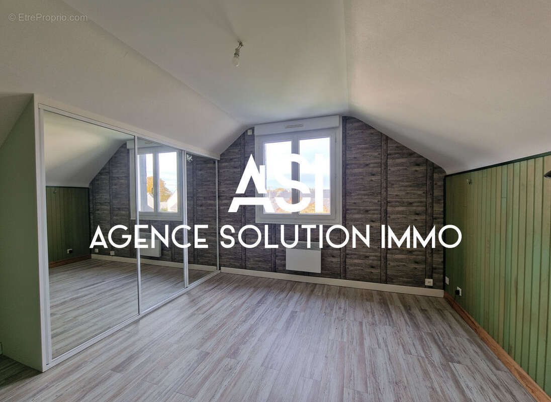 Maison à SAINT-BERTHEVIN