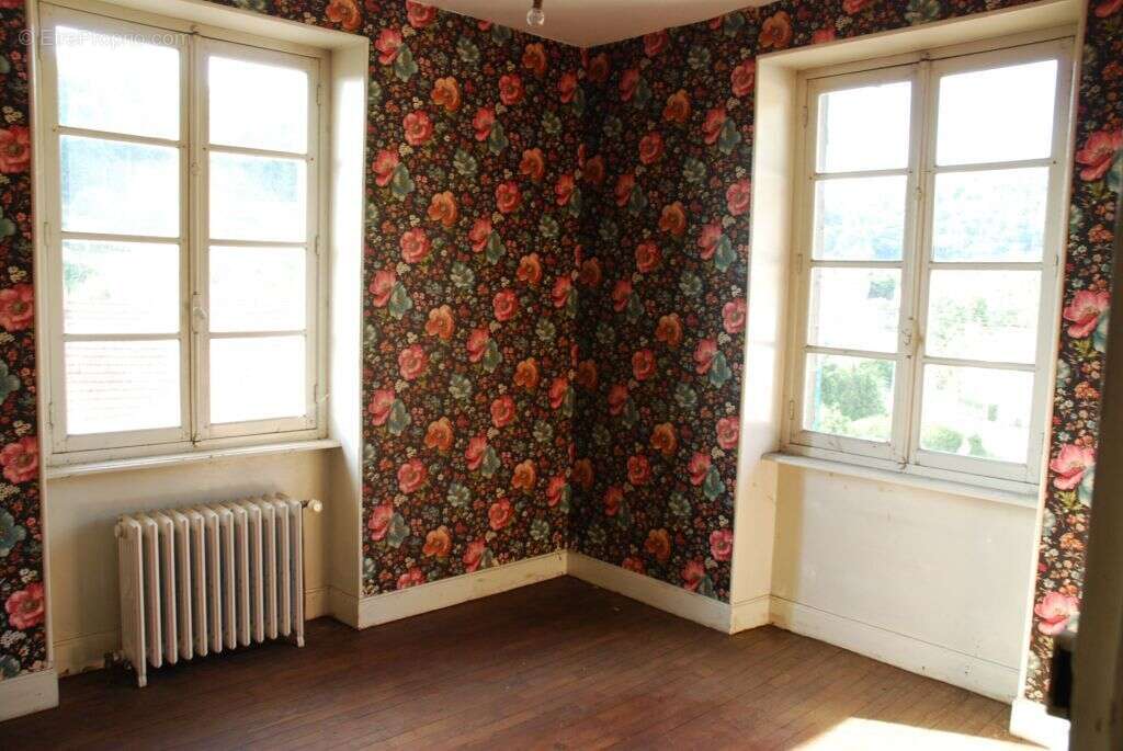 Appartement à LE CREUSOT