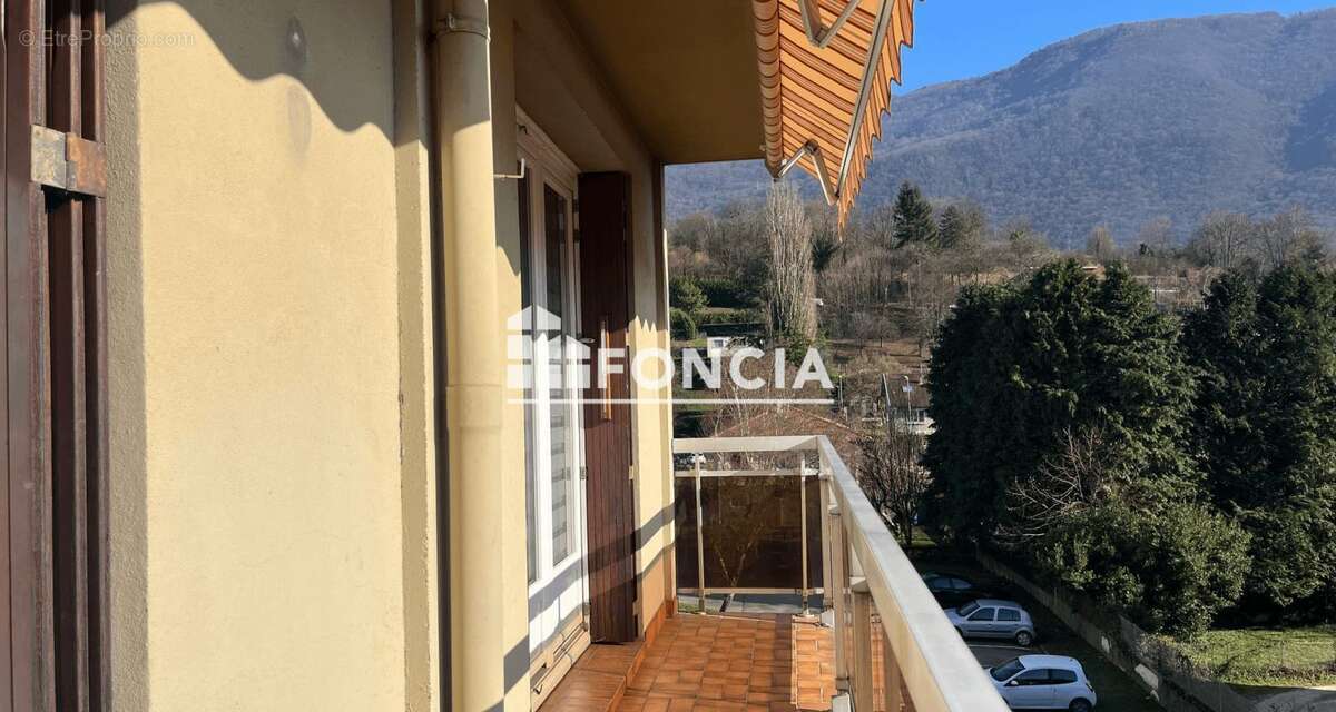 Appartement à VIZILLE