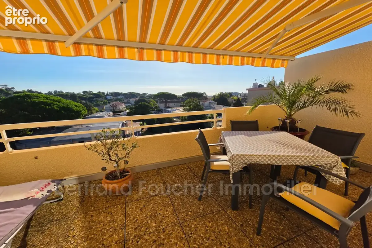 Appartement 2 pièces 24 m² à vendre à Cavalaire-Sur-Mer (83240) - photo 1
