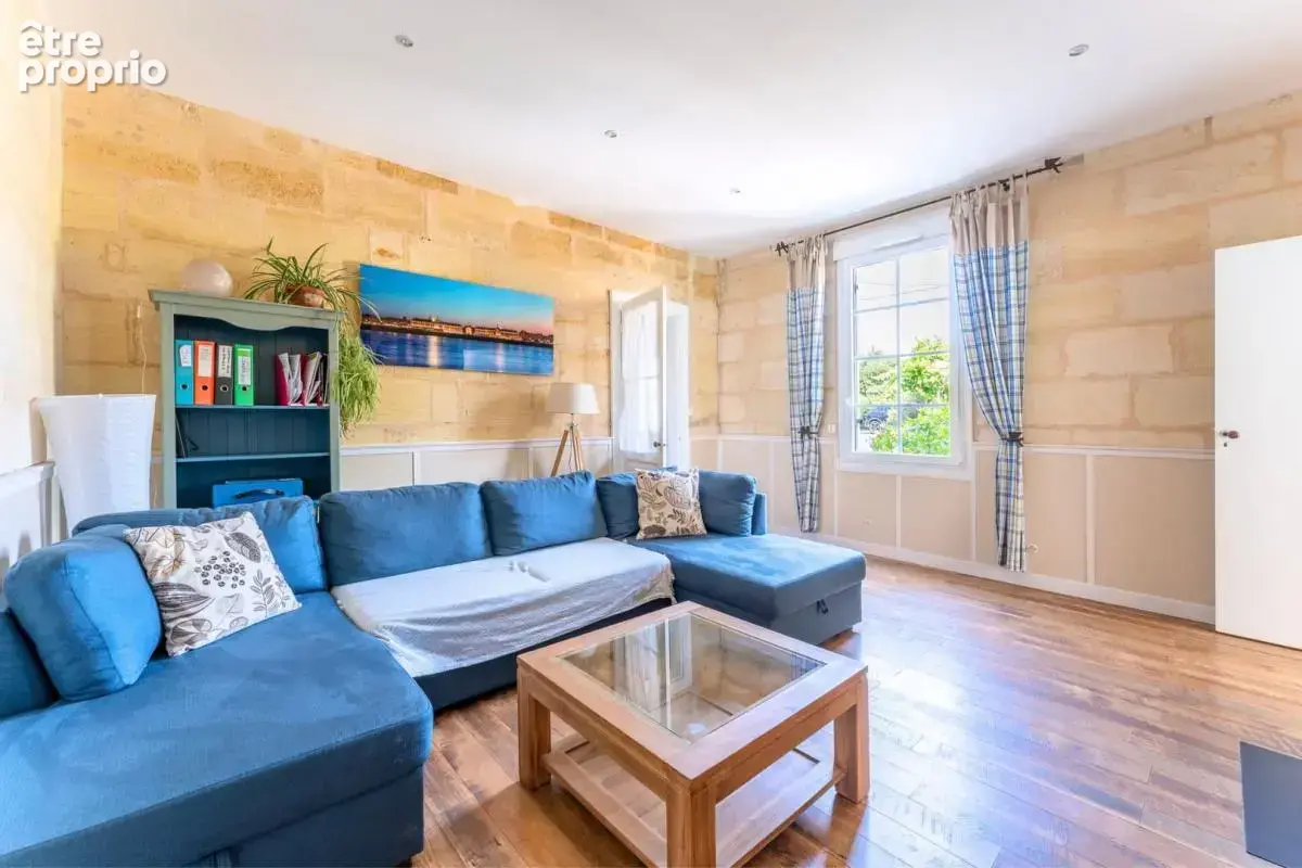 Maison/Villa T7 de 268 m² à Izon 33450 - photo 6