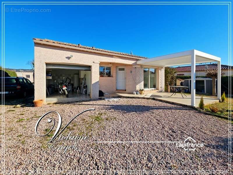 Villa de plain-pied lumineuse avec jardin piscinable et garage – Félines-Minervois - photo 14