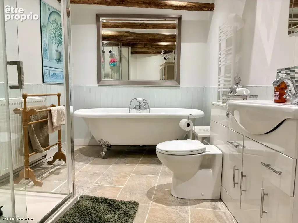 Maison de Village en Pierre Renovée avec 3 Chambres - photo 16