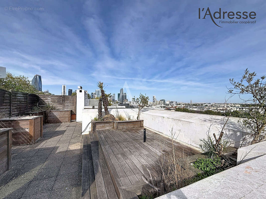 Appartement à SURESNES