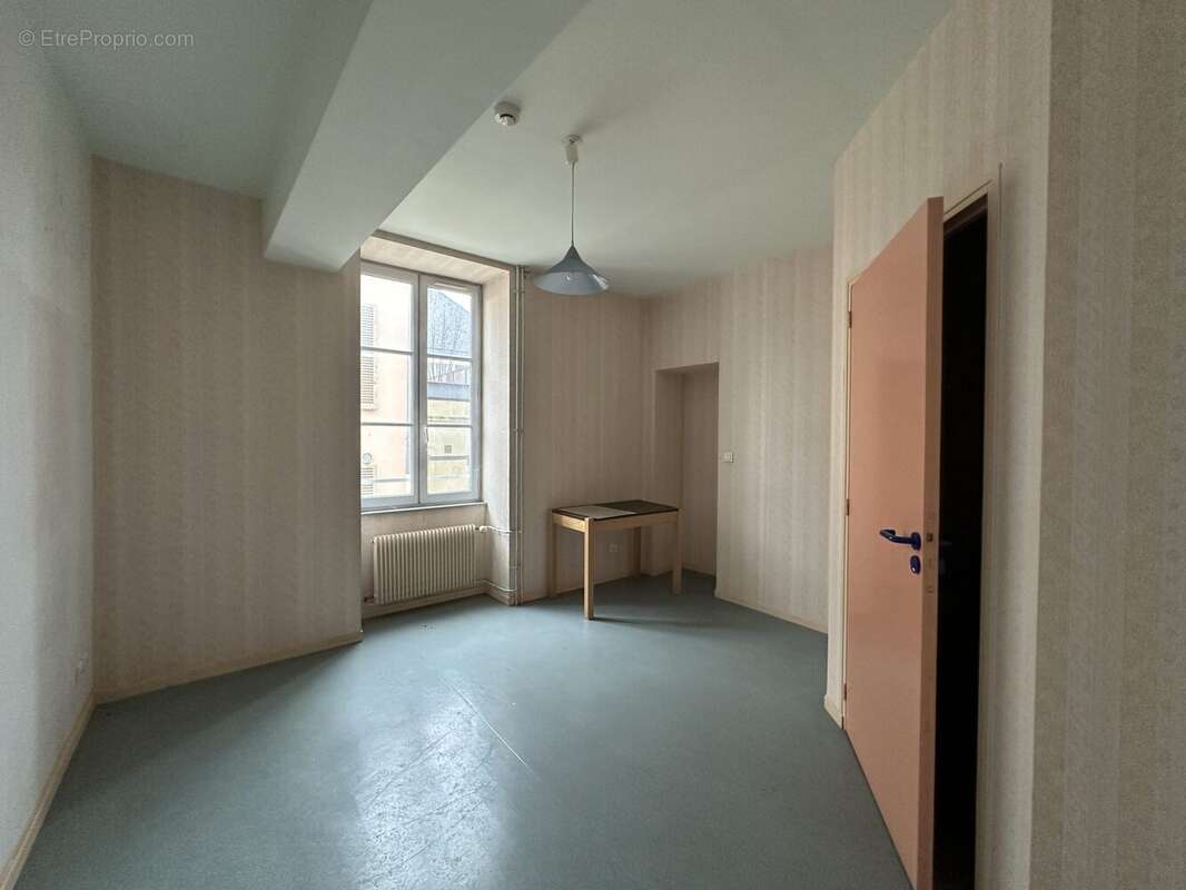 Appartement à NOLAY