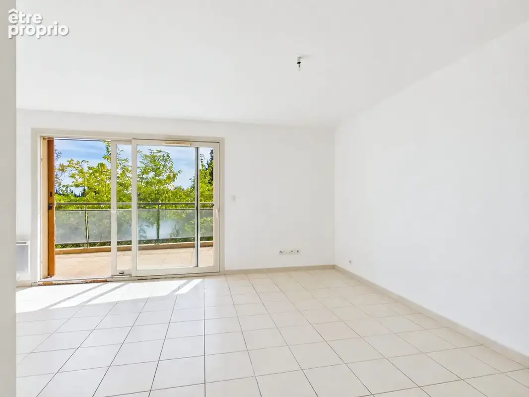Appartement 3 pièces 60 m² à vendre à Avignon (84140) - photo 2