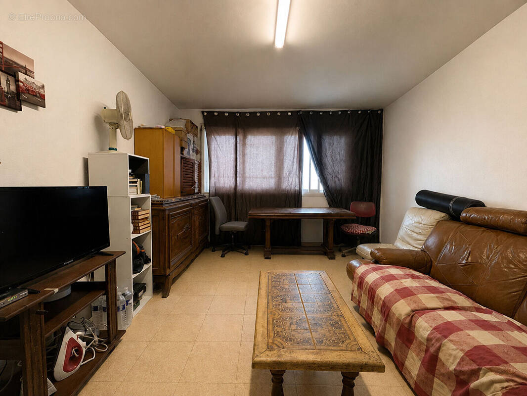 Appartement à CLICHY