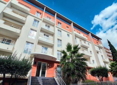 Appartement à BEZIERS
