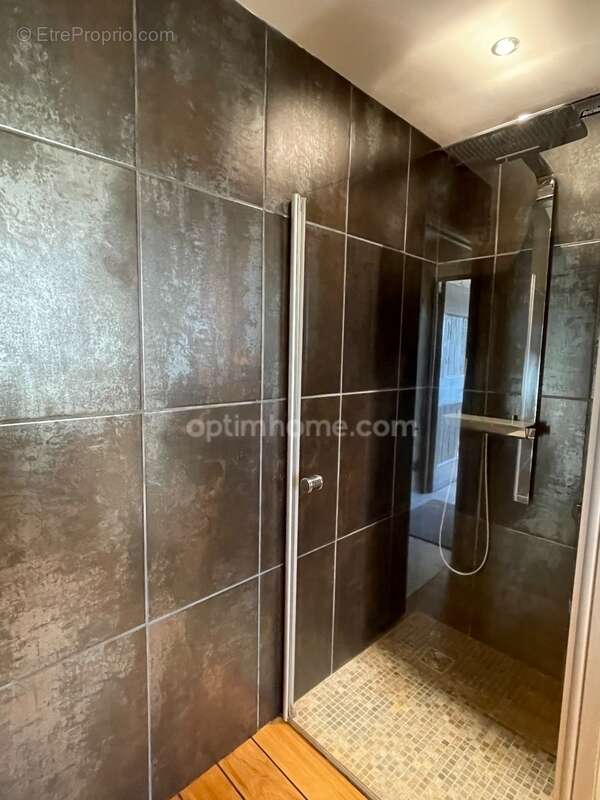 Maison à MAILHAC-SUR-BENAIZE