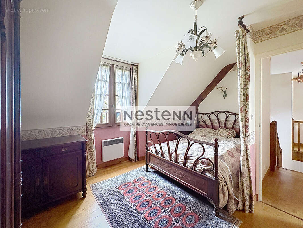 Maison à LA CHAPELLE-SUR-ERDRE