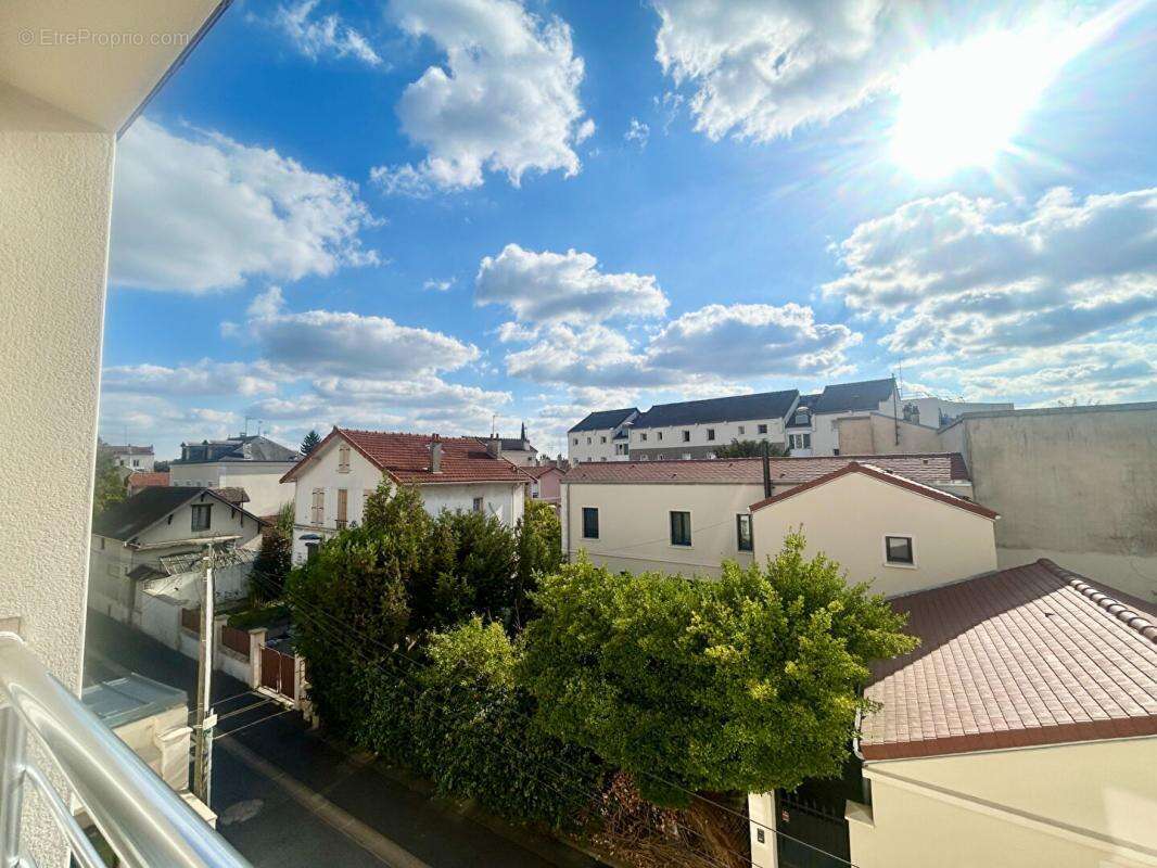 Appartement à FONTENAY-SOUS-BOIS