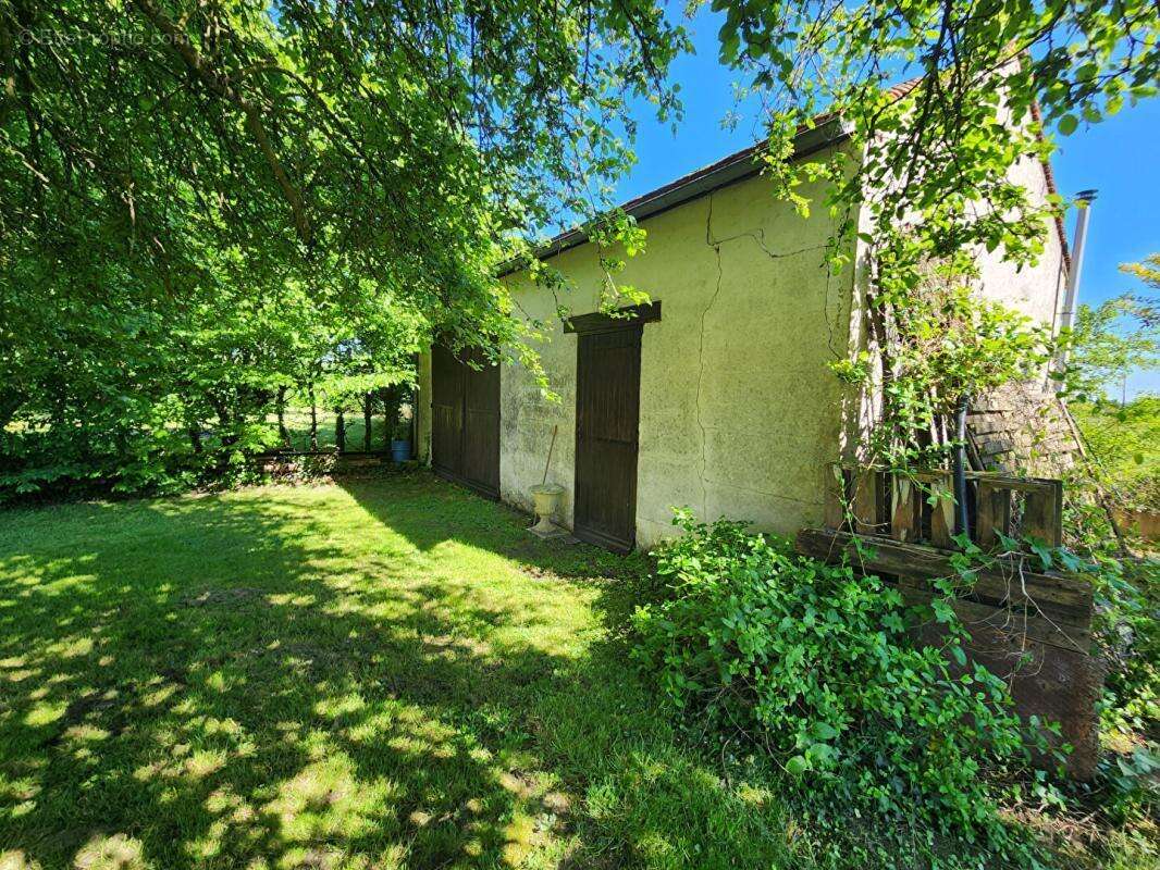 Maison Manthelan 7 pièce(s) 255 m2 - photo 4