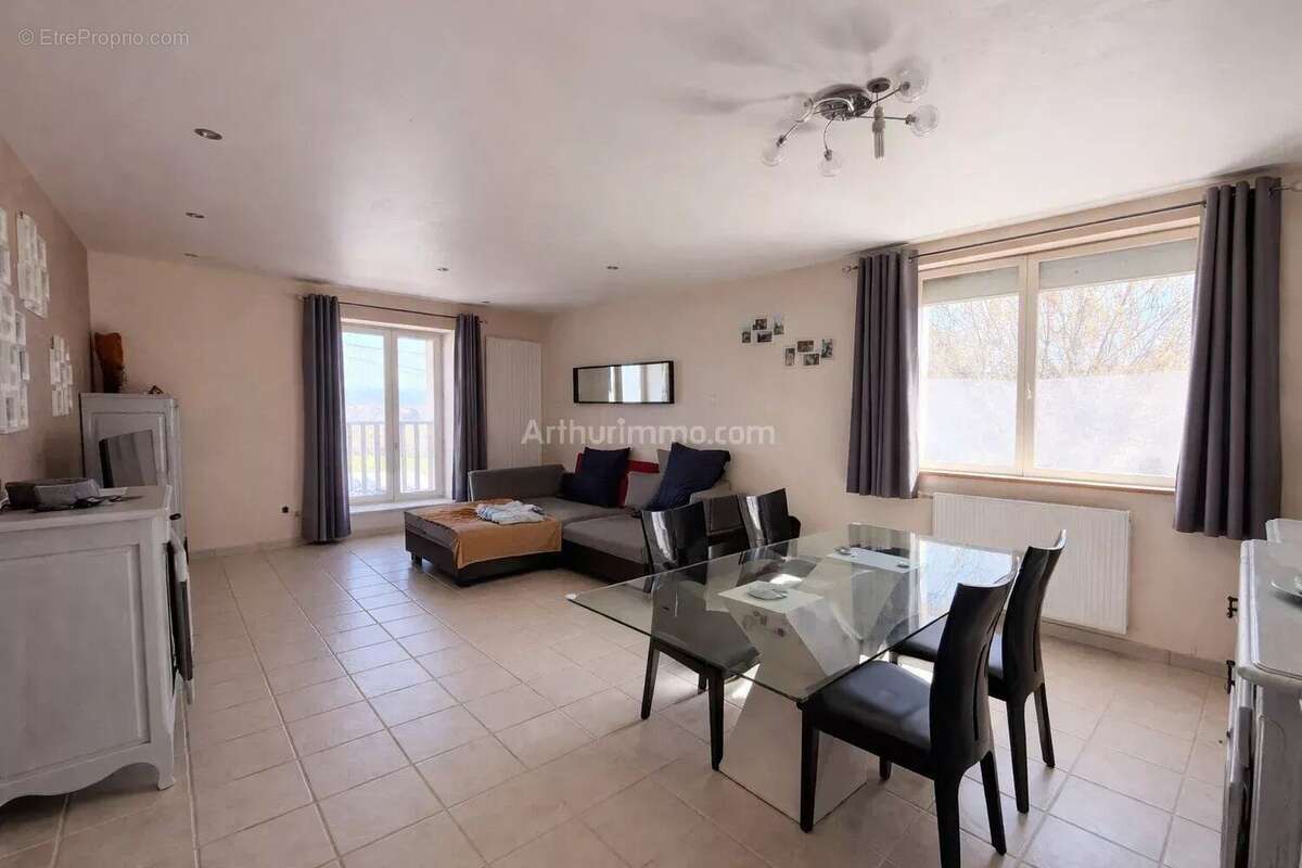 Maison à SAINT-ANDRE-D'APCHON