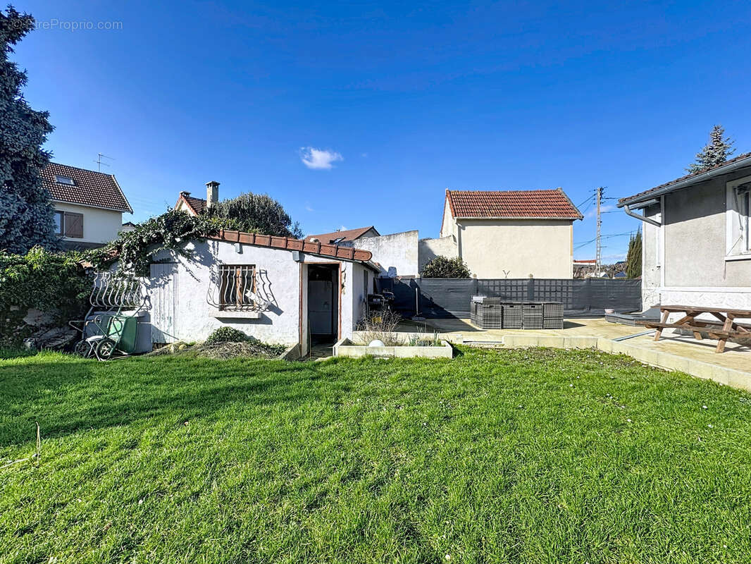 Maison à PARAY-VIEILLE-POSTE