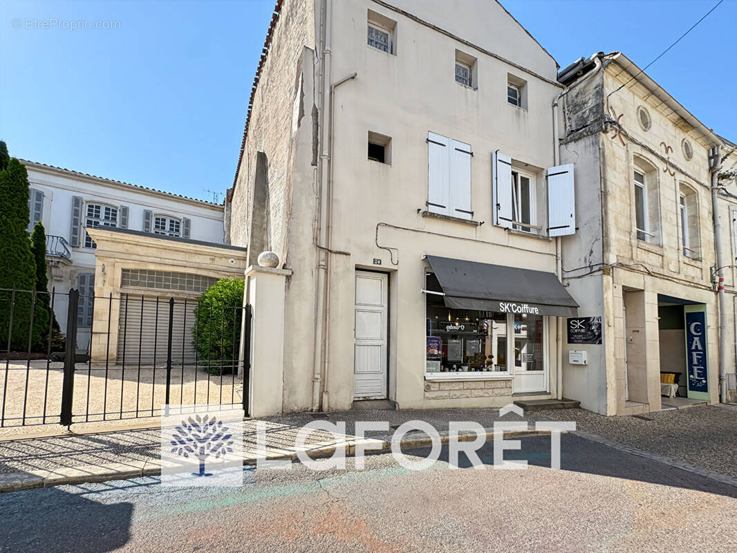 Appartement à PONS