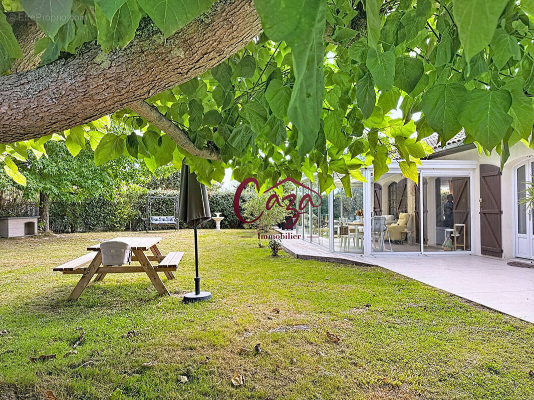 Maison à SALLEBOEUF