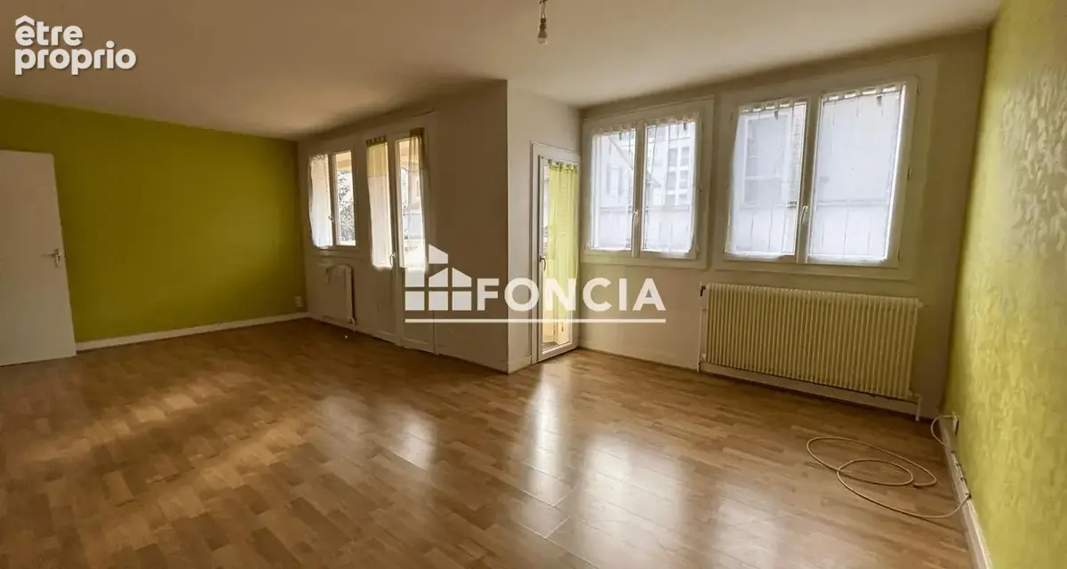 Appartement à ROANNE