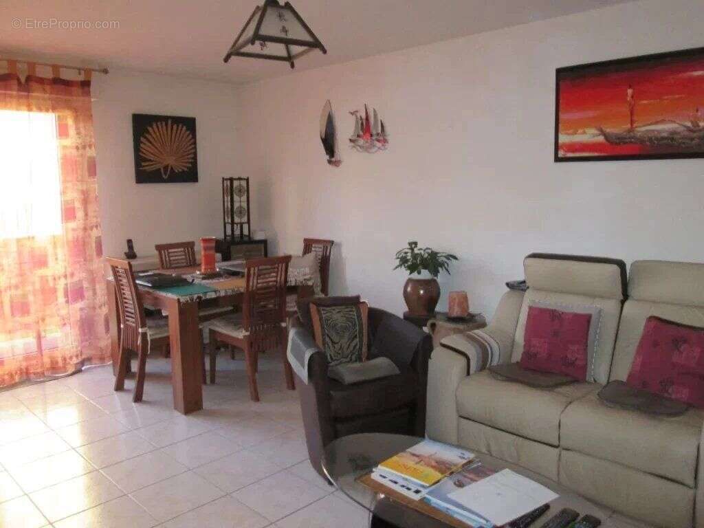 Appartement à SAINT-SEBASTIEN-SUR-LOIRE