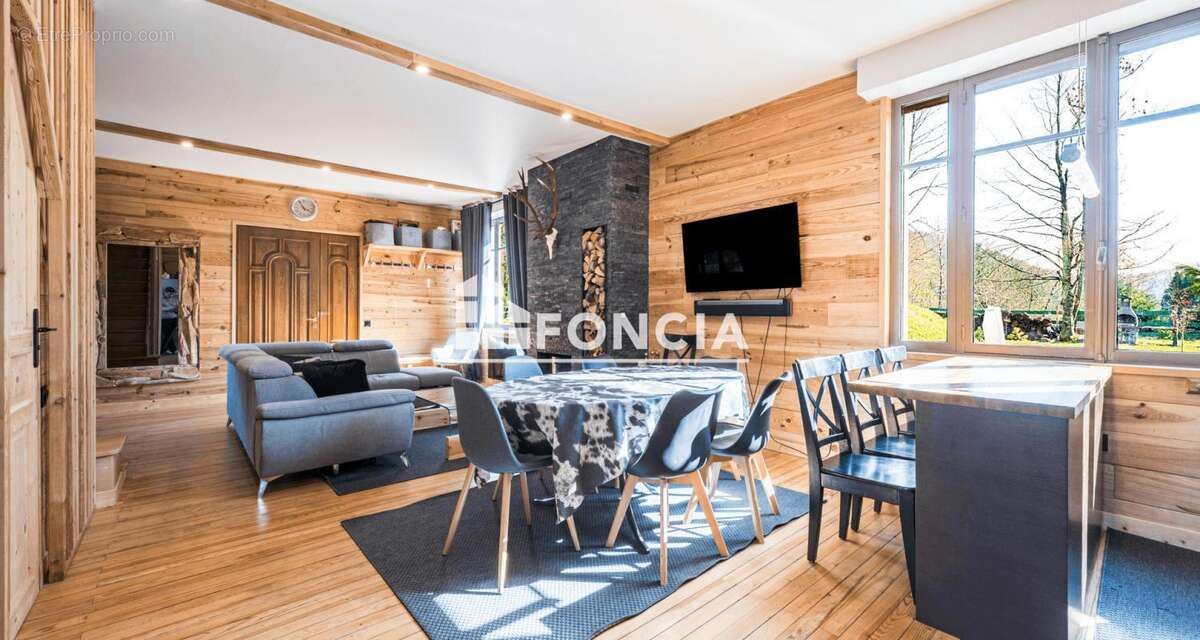 Maison à SAINT-NICOLAS-LA-CHAPELLE