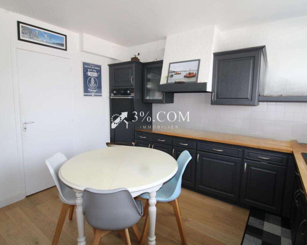 Appartement à ETEL