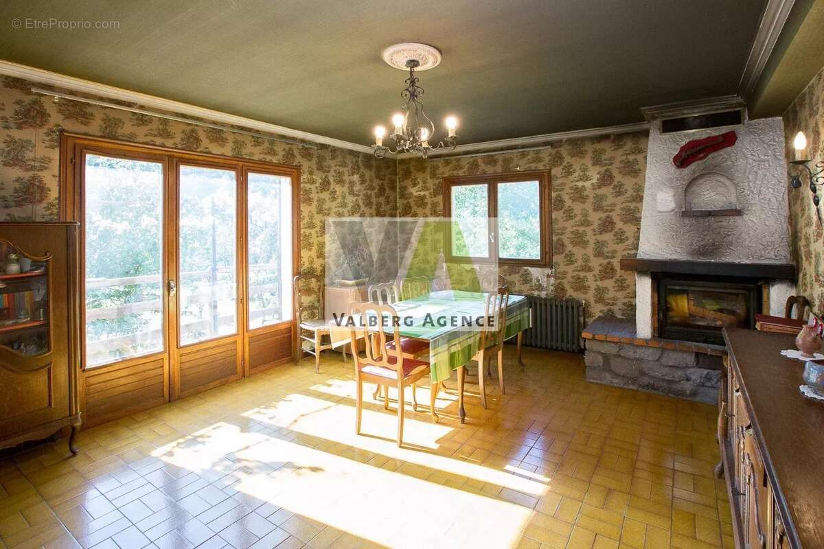 Maison à GUILLAUMES