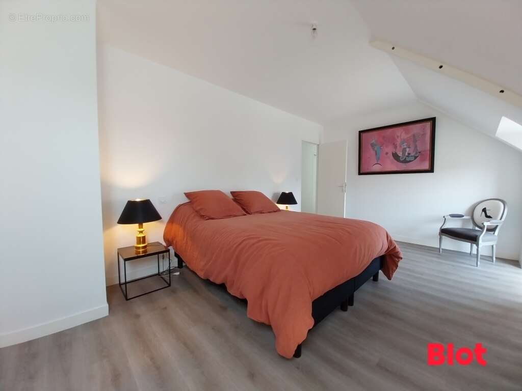 Maison 170 m² à Plouer-Sur-Rance  - photo 5