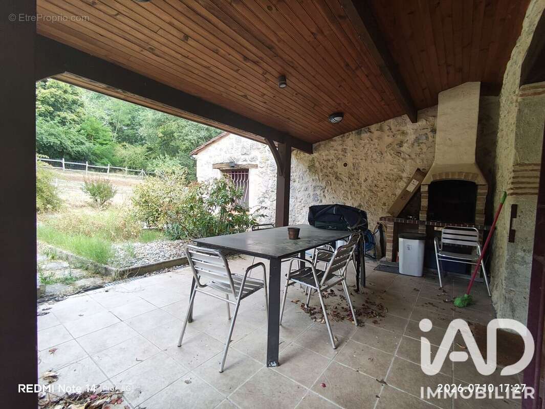 Maison 154 m² à Ambrus  - photo 6