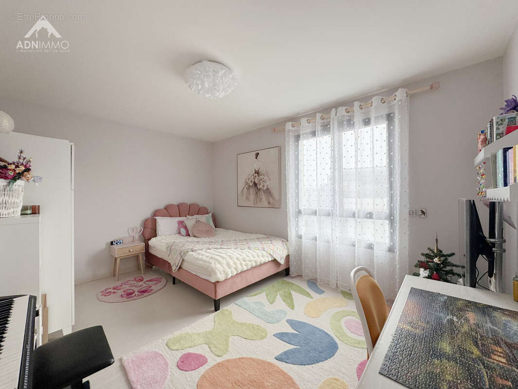 Appartement à SAINT-GENIS-POUILLY