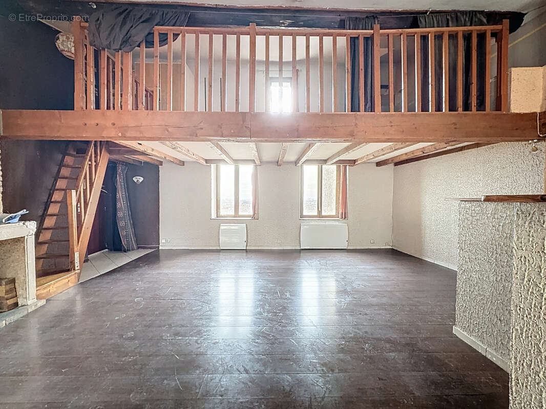 Appartement à LYON-1E