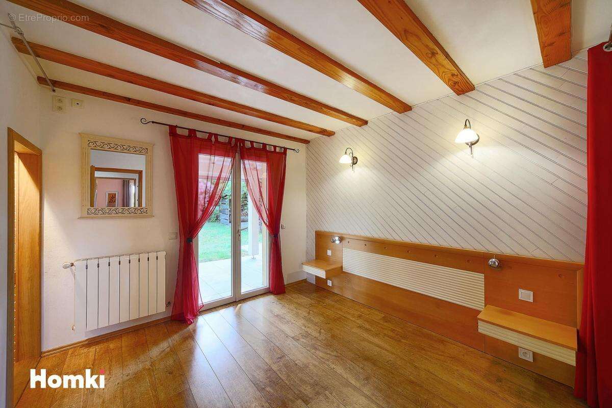 Maison/Villa T9 de 200 m2 à Le Rialet 81240 - photo 13
